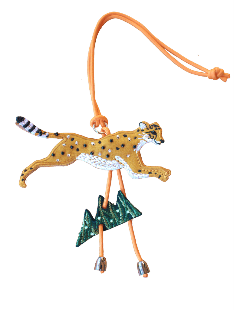 ビーズで人と人をつなぐ。Maison des Perles×TOHOが贈る、15周年記念と