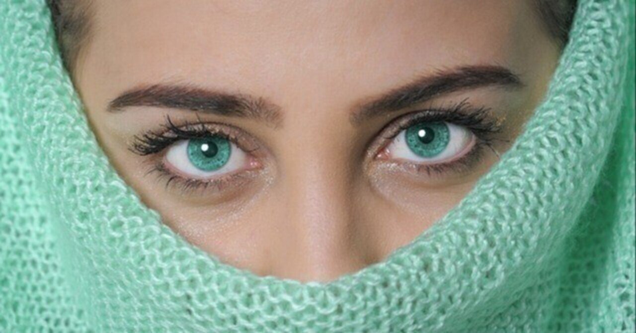 世界でたった２%の人が持つ、緑色や紫の眼がとっても美しい！｜ぱや | 好奇心の壺, image size:1280x670