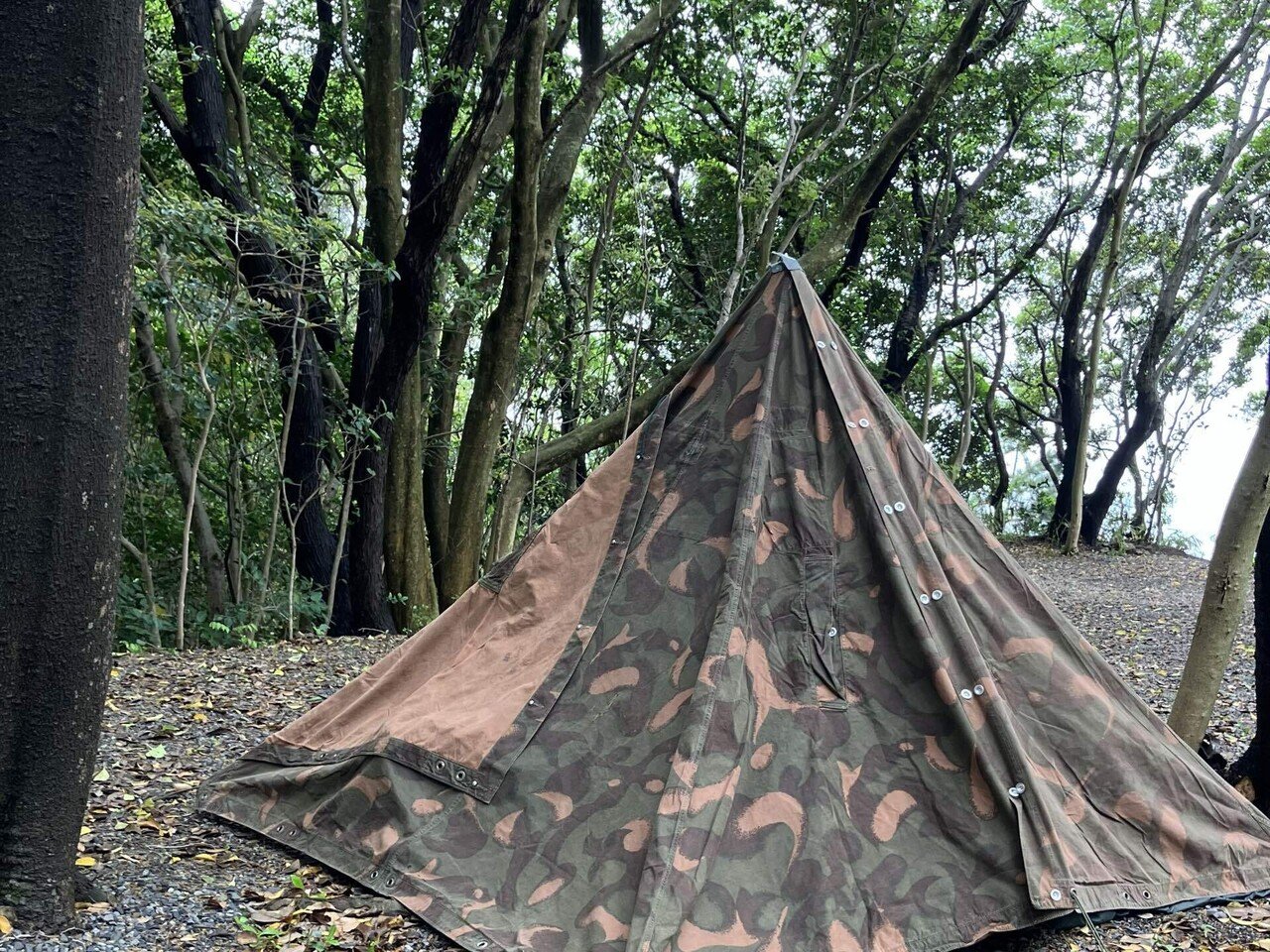軍幕　本物　キャンプ　テント　アウトドア 軍幕 本物 キャンプ テント アウトドア 軍幕「パップテント」の