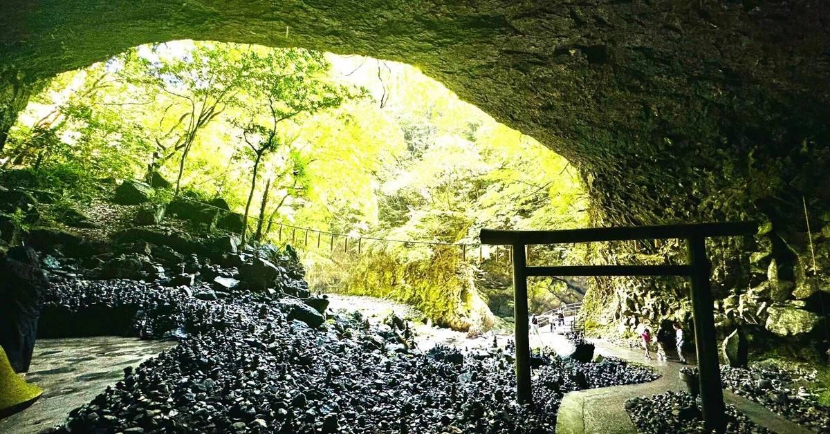 天岩戸神社•天安河原•栃又棚田・国見ヶ丘展望台•ASO Kenny's