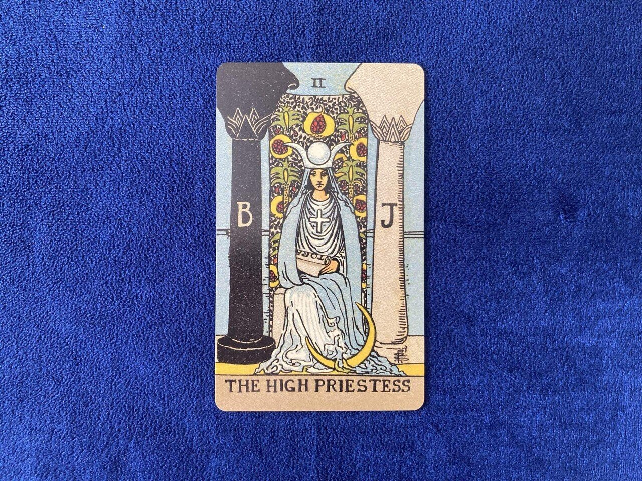 タロットカード【女教皇｜THE HIGH PRIESTESS.】超ざっくり解説｜ほのか