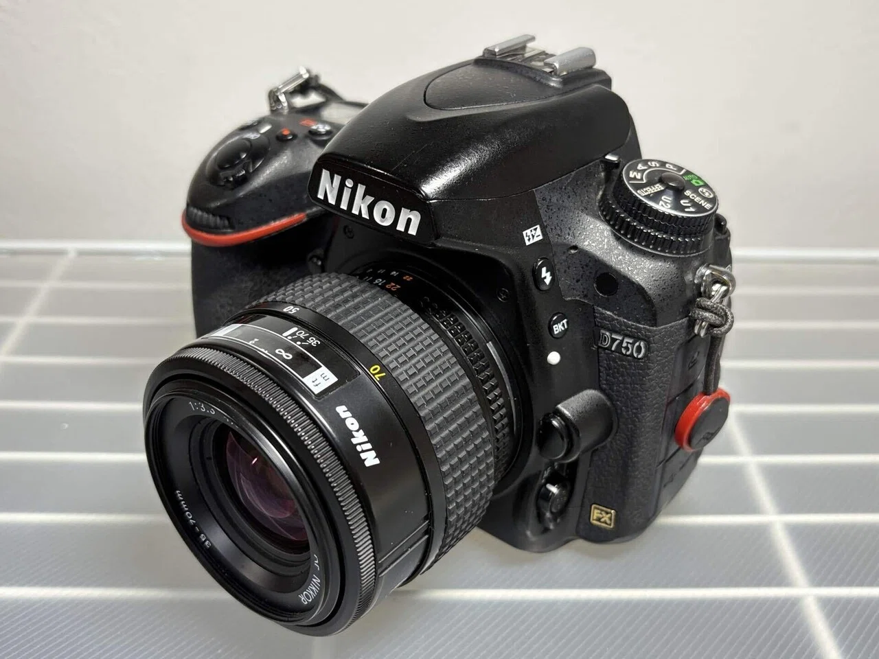 Nikon D750 故障してます。