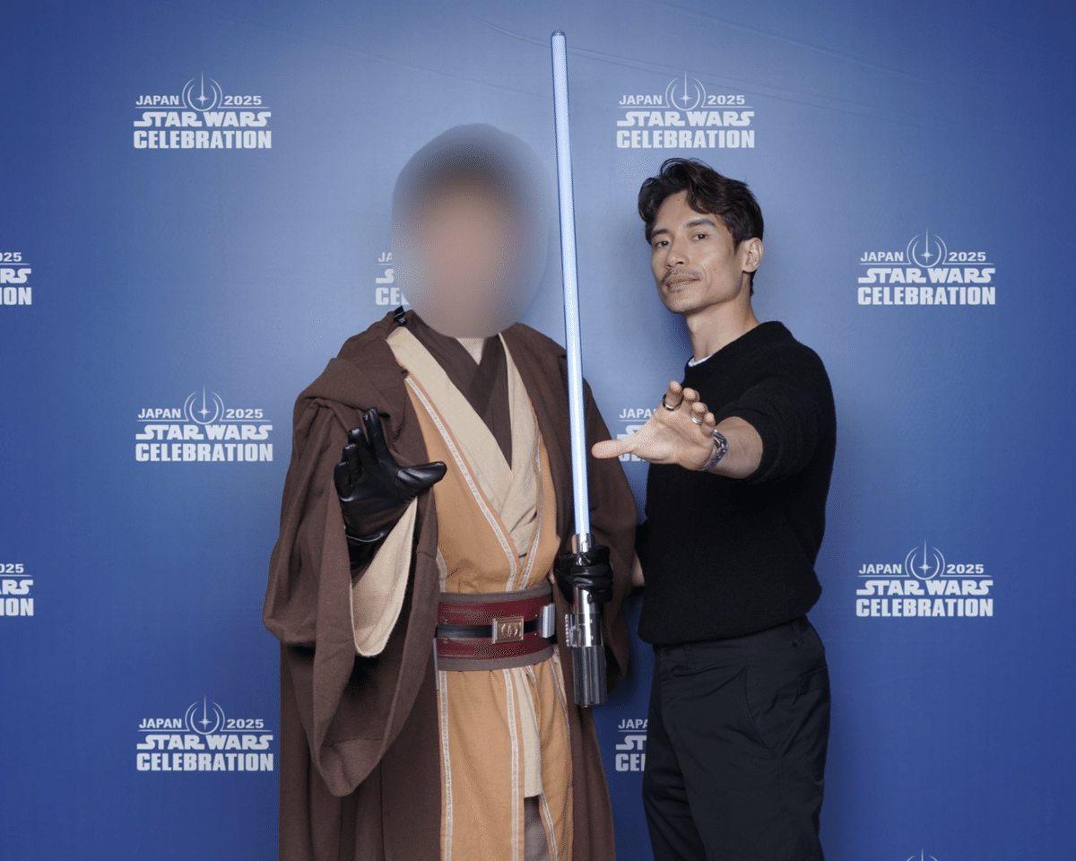 海外ディズニー限定】スターウォーズ公式 ジェダイ黒チュニック ベルト