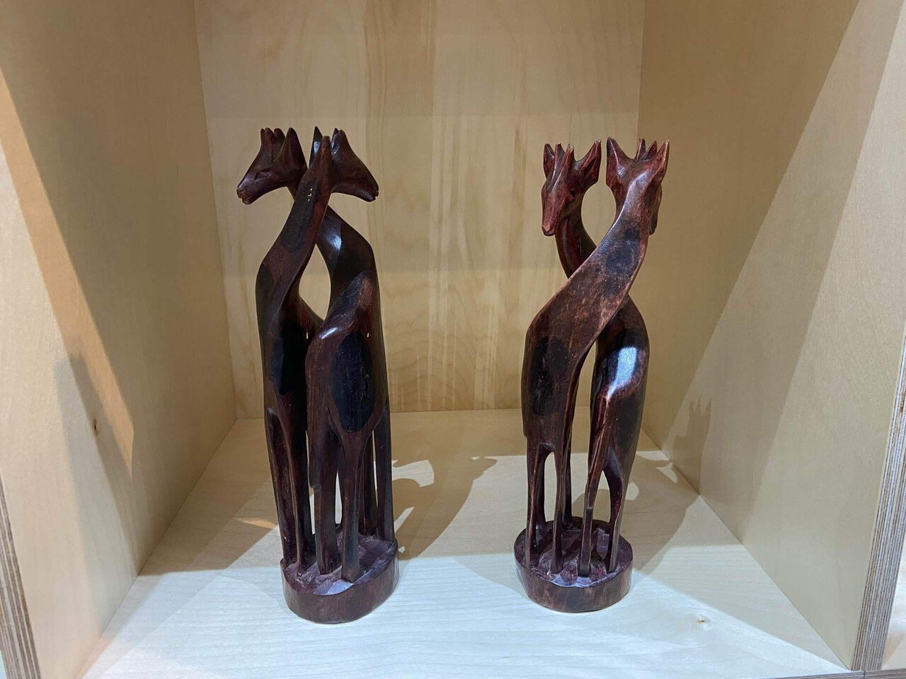 木製彫刻引き出し付き　エチオピア　万博コモンズ 木製彫刻引き出し付き エチオピア 万博コモンズ - メルカリ