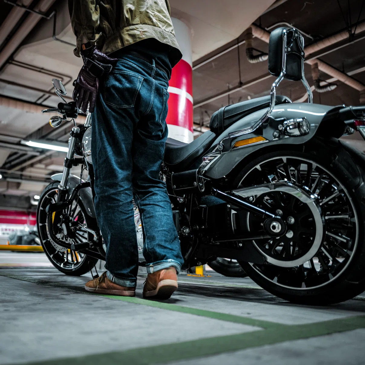 ハーレーミルウォーキー ブレイクアウト用 張替えしてオリジナルなどに ミルウォーキーエイトは自由の調べ / HARLEY-DAVIDSON FXBR ブレイク