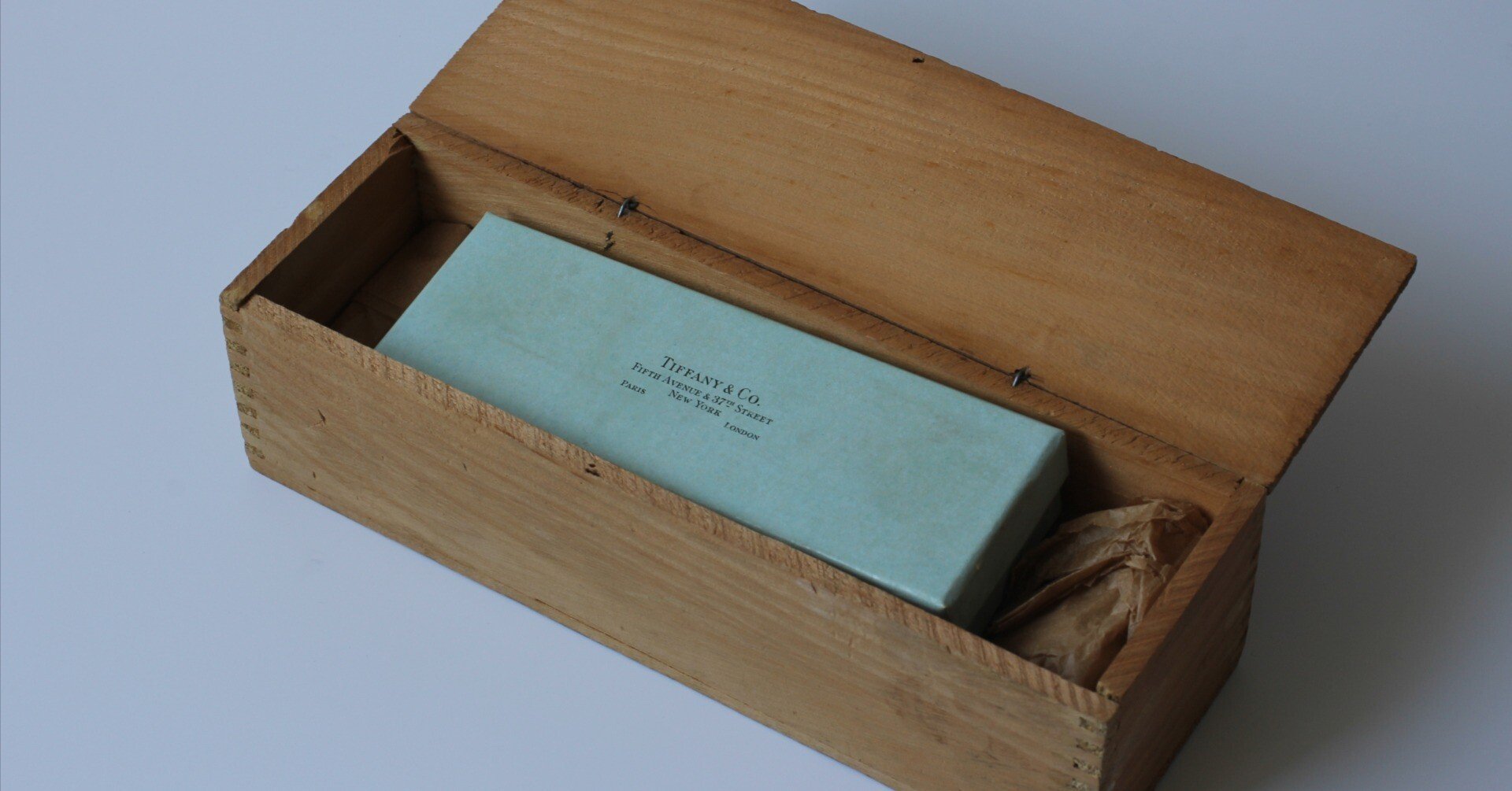 ティファニーの箱｜ブラウンよばなし