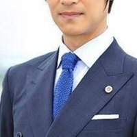 スーツ警察