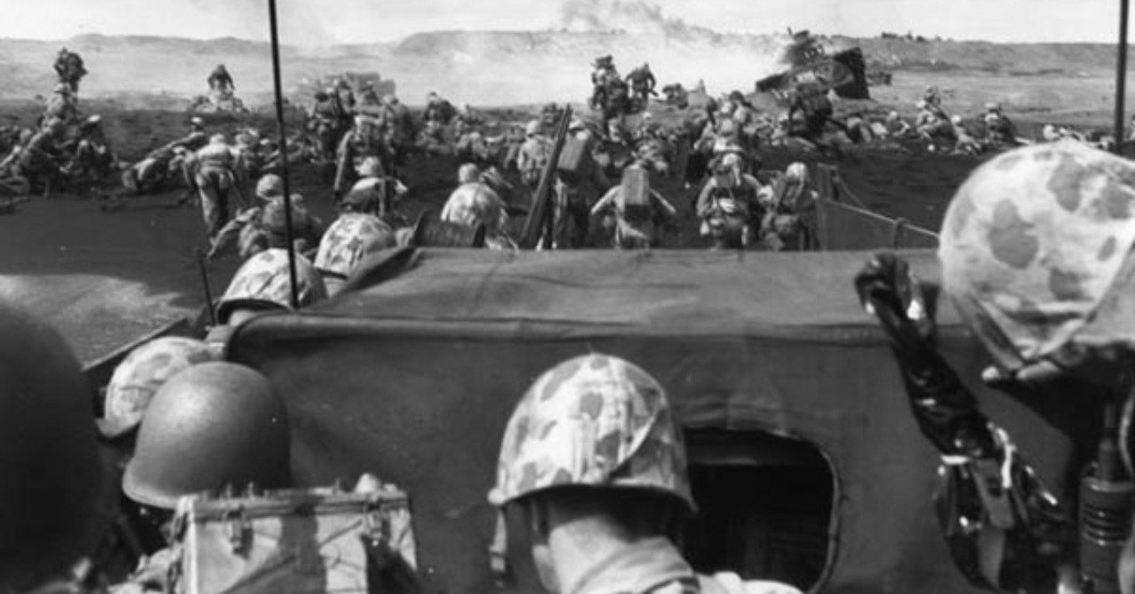 沖縄戦 １９４５年２月１８日 硫黄島への艦砲射撃つづく 硫黄島を包囲する米艦隊への航空攻撃 棒兵隊 Note