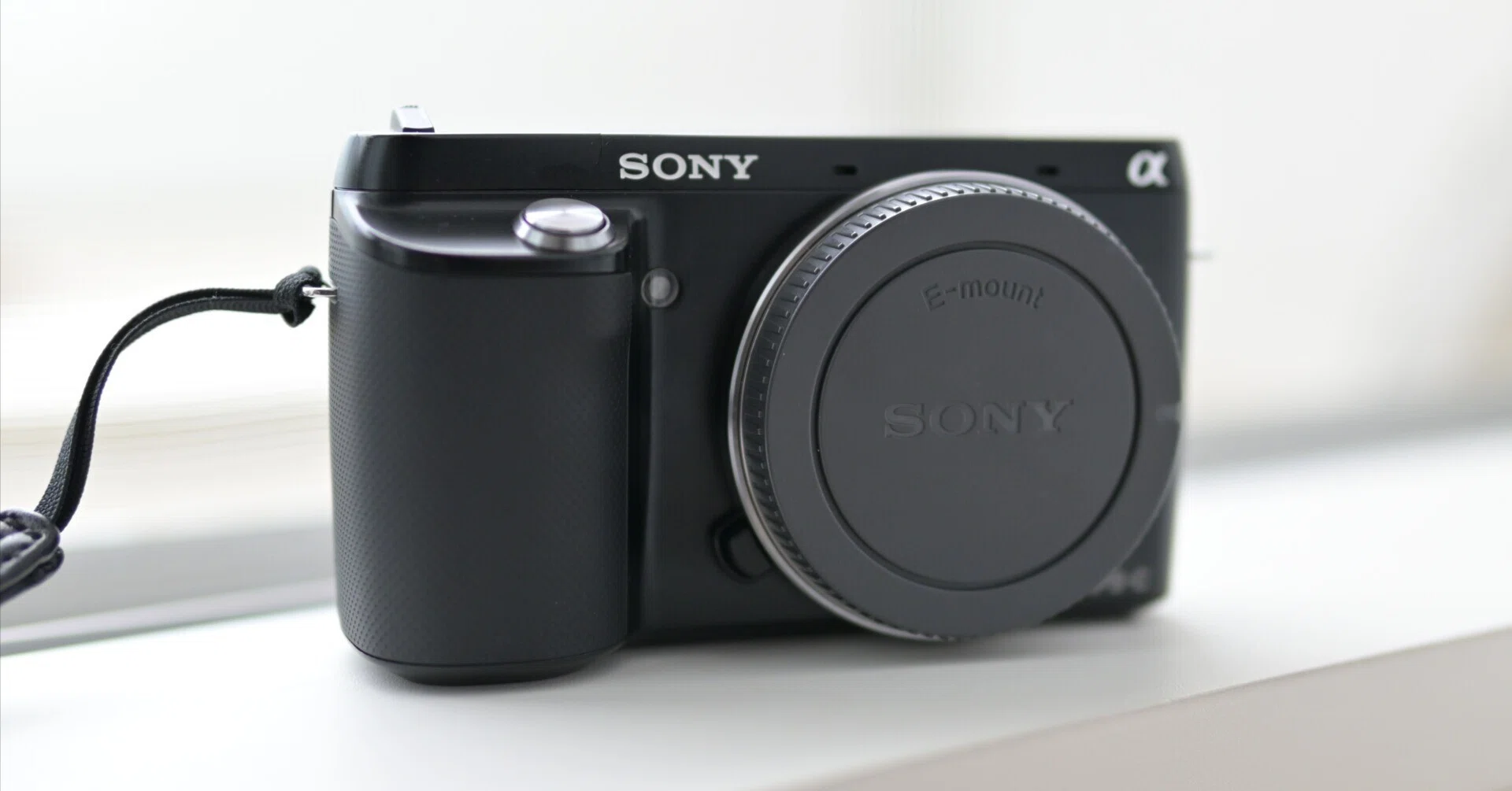 ソニー　NEX F3 動作品　ボディ 2025年も、お散歩カメラにSONYのNEX-F3を持ち歩く｜筑波希世