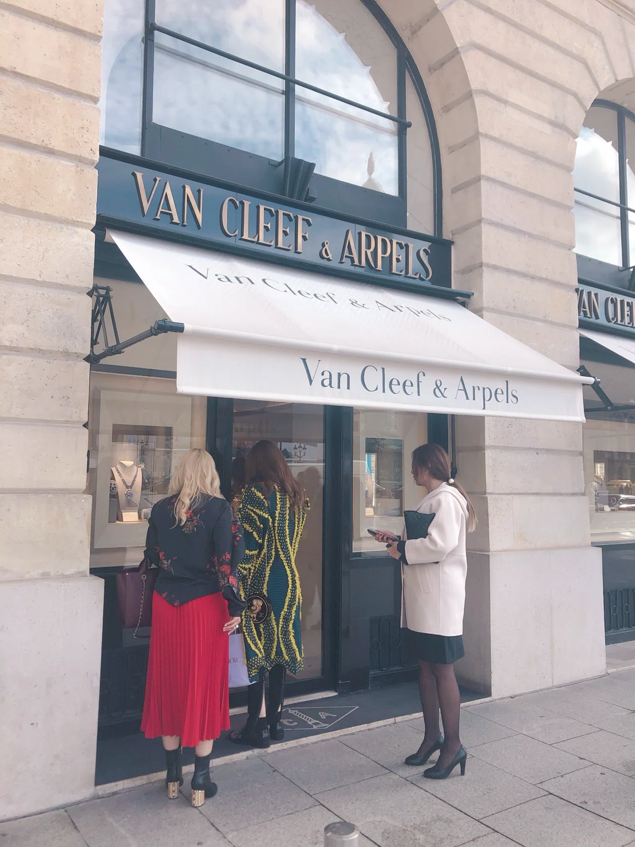 パリ旅行記vol.2】Van Cleef & Arpels本店｜anna