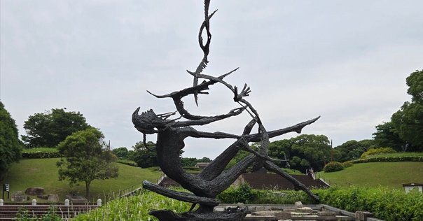 14862983402_3