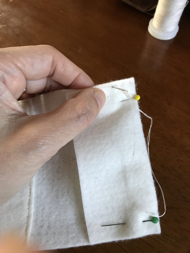 欲しいものはつくる実践 その3 フェルトの小さいお財布 ぐり と グリーンウッドワーク Note 欲しいものはつくる実践 その3 フェルトの小さいお財布 ぐり と グリーンウッドワーク Note