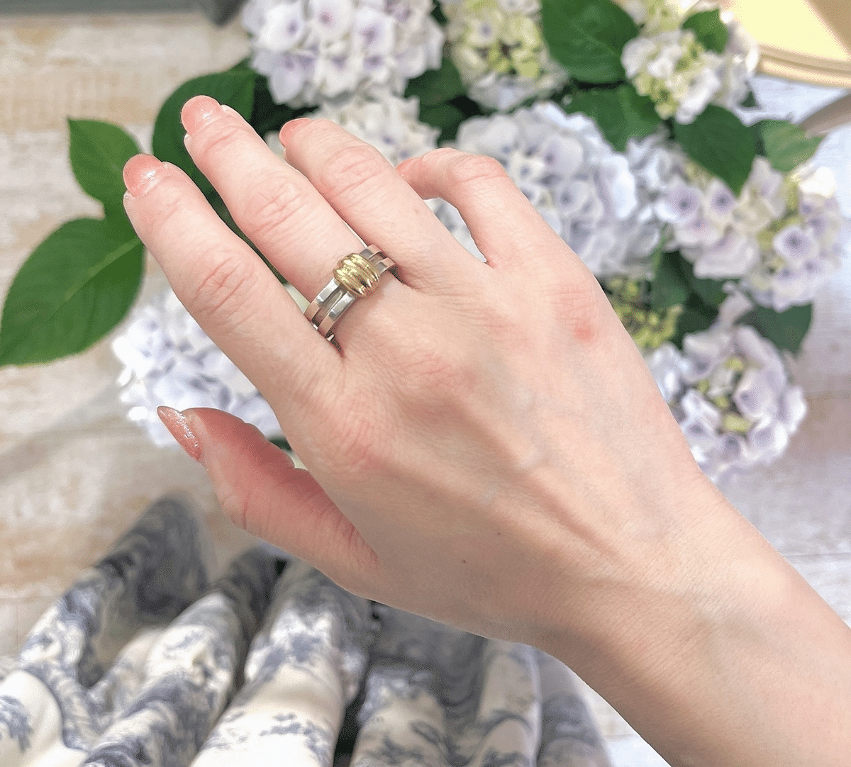 ティファニーの名品3選｜925シルバーのヴィンテージアクセを纏う