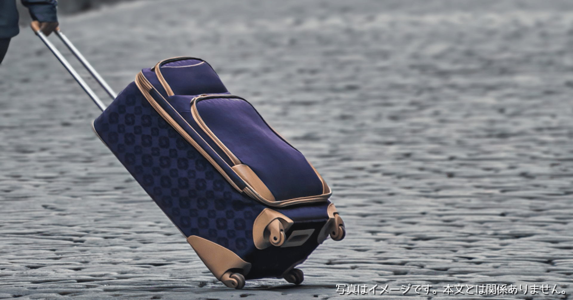 [タビトラ]スーツケース 小型 人気 キャリーバッグ TSAロック搭載 旅行用品 出張 超軽量 大容量 静音 8輪 アルミフレーム 安心一年サービス 39L 4KG ブラック SS タビトラ スーツケース m」の人気商品一覧 | 安い商品を通販サイトから