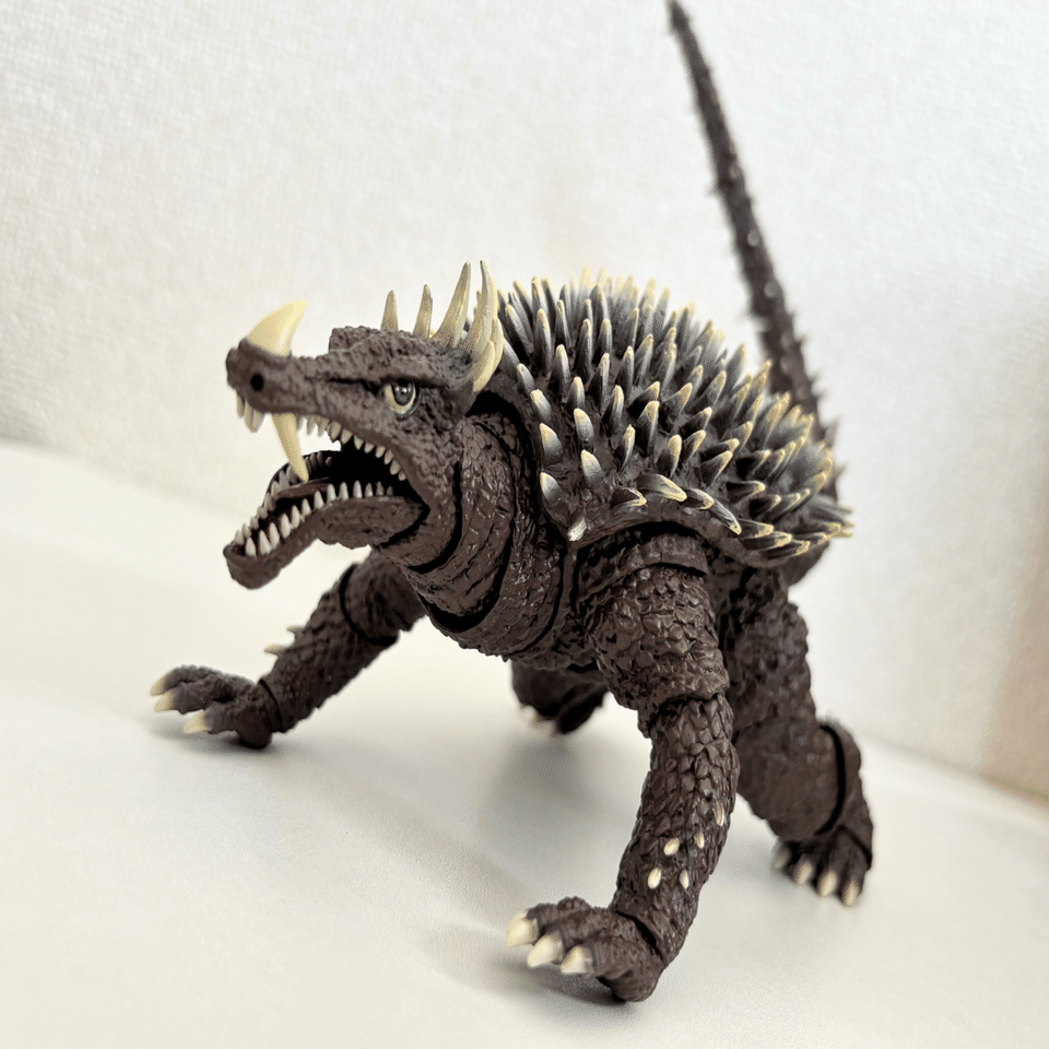 フィギュア開封】S.H.MonsterArts アンギラス(1972)｜へべれけ甚六