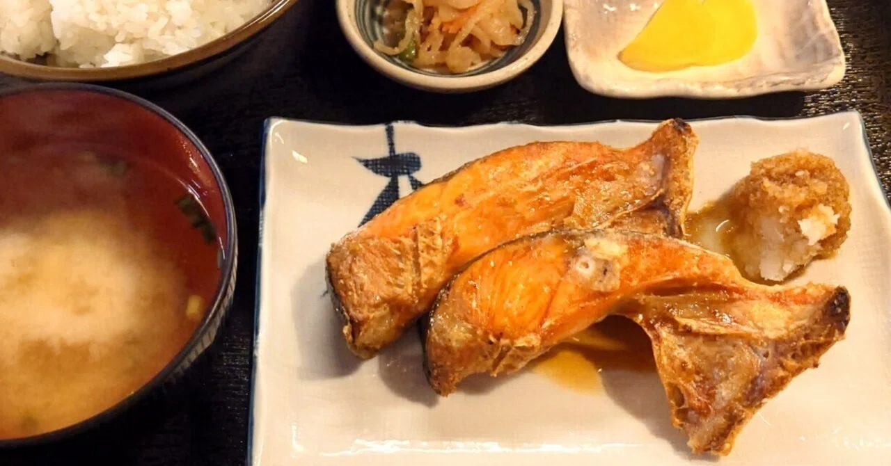魚 玉 神保町