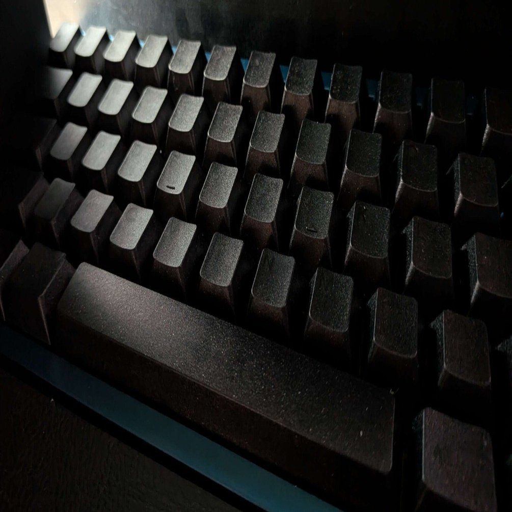 夜の打鍵記録 #19｜Neo65Cu × Cherry MX2A-1C6W Unlubed Black × GMK