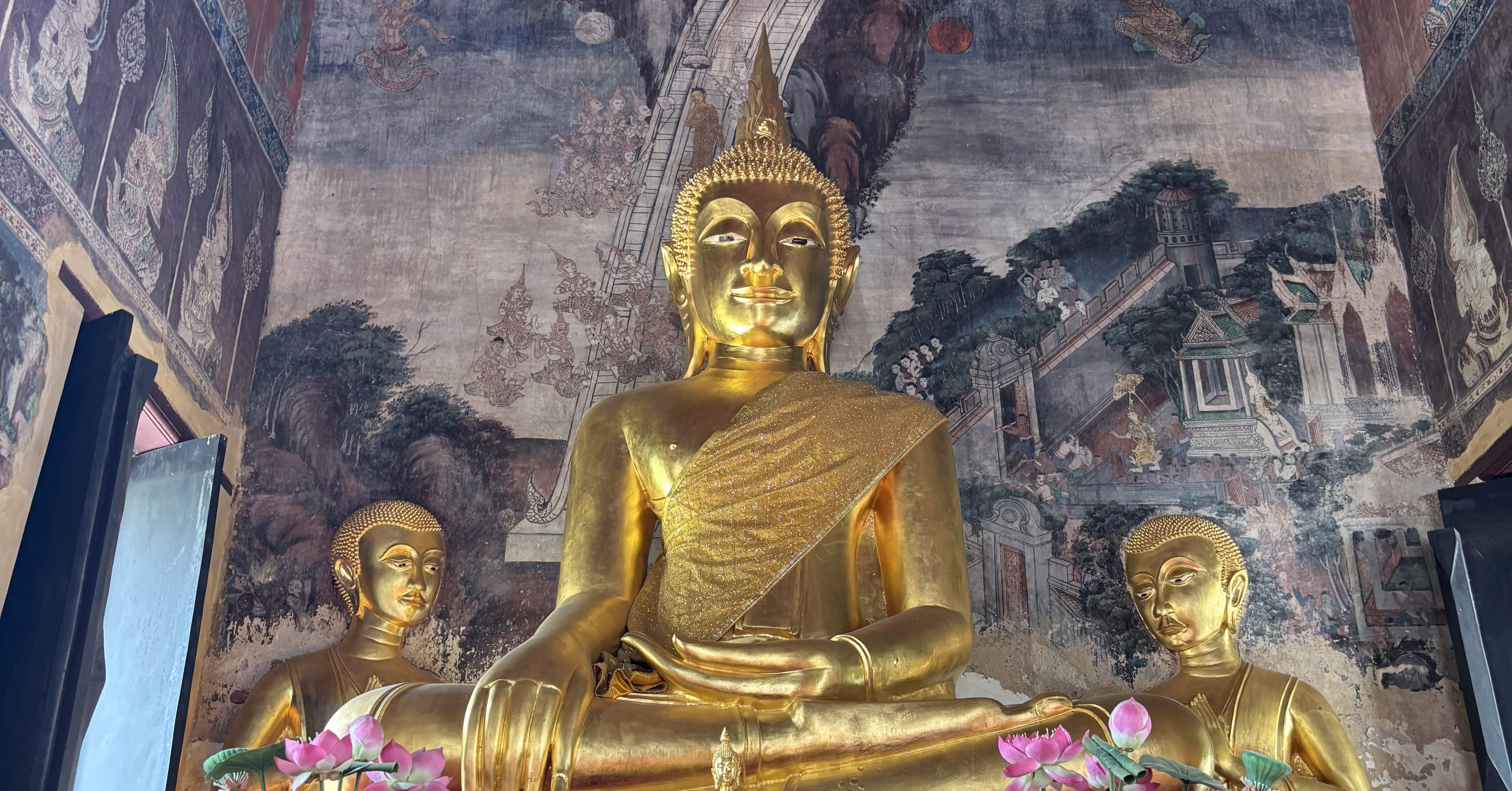 ワットプーマリンラーチャパクシー】有名寺院に隠れた美しい廃寺｜UNI