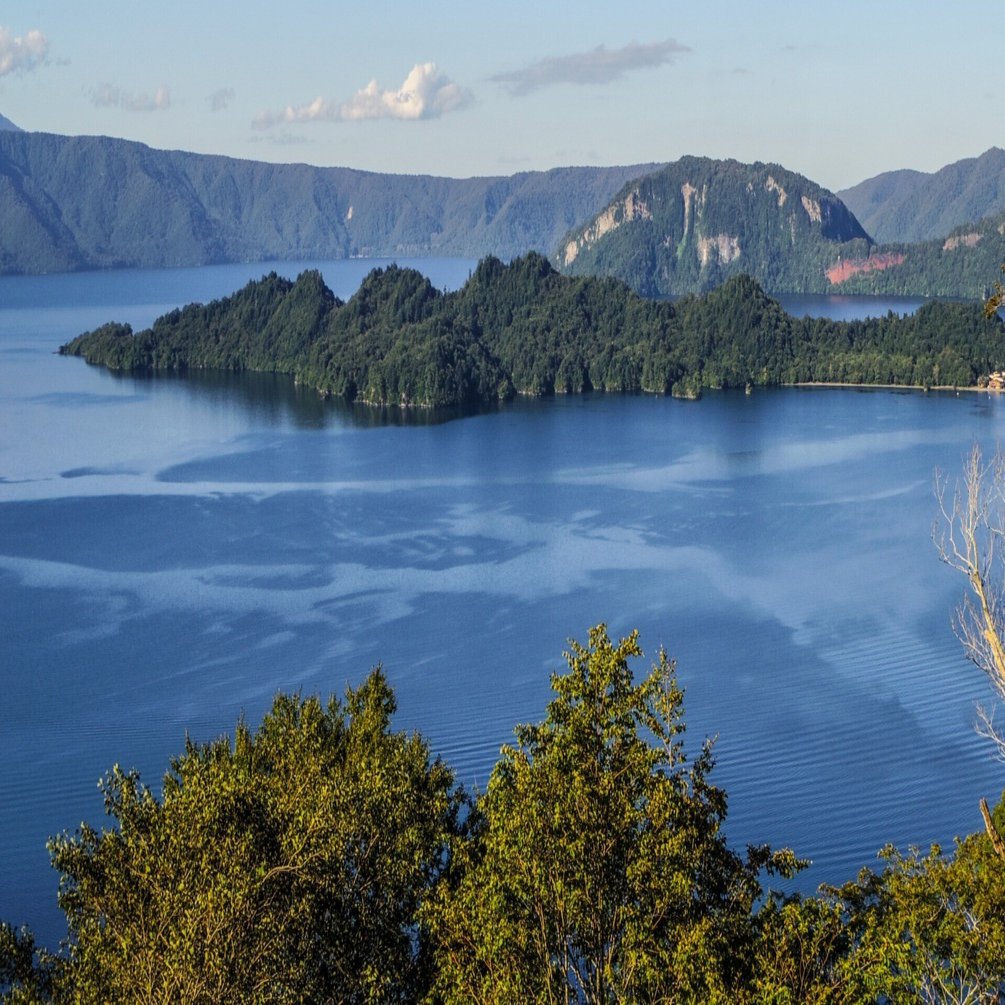 0402 日本史上最大噴火と世界最大の二重カルデラ湖「十和田湖」（青森