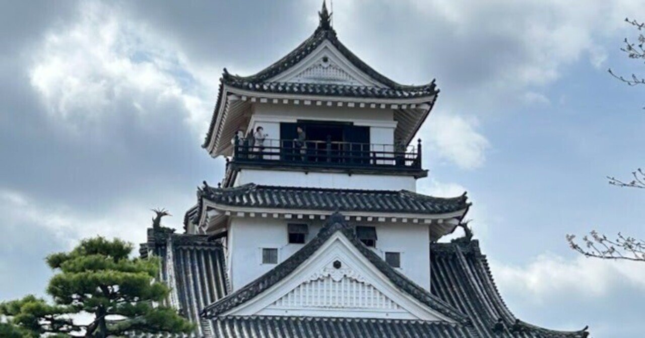 日本城郭史の宝「高知城」〜現存12天守で唯一の完全本丸を誇る