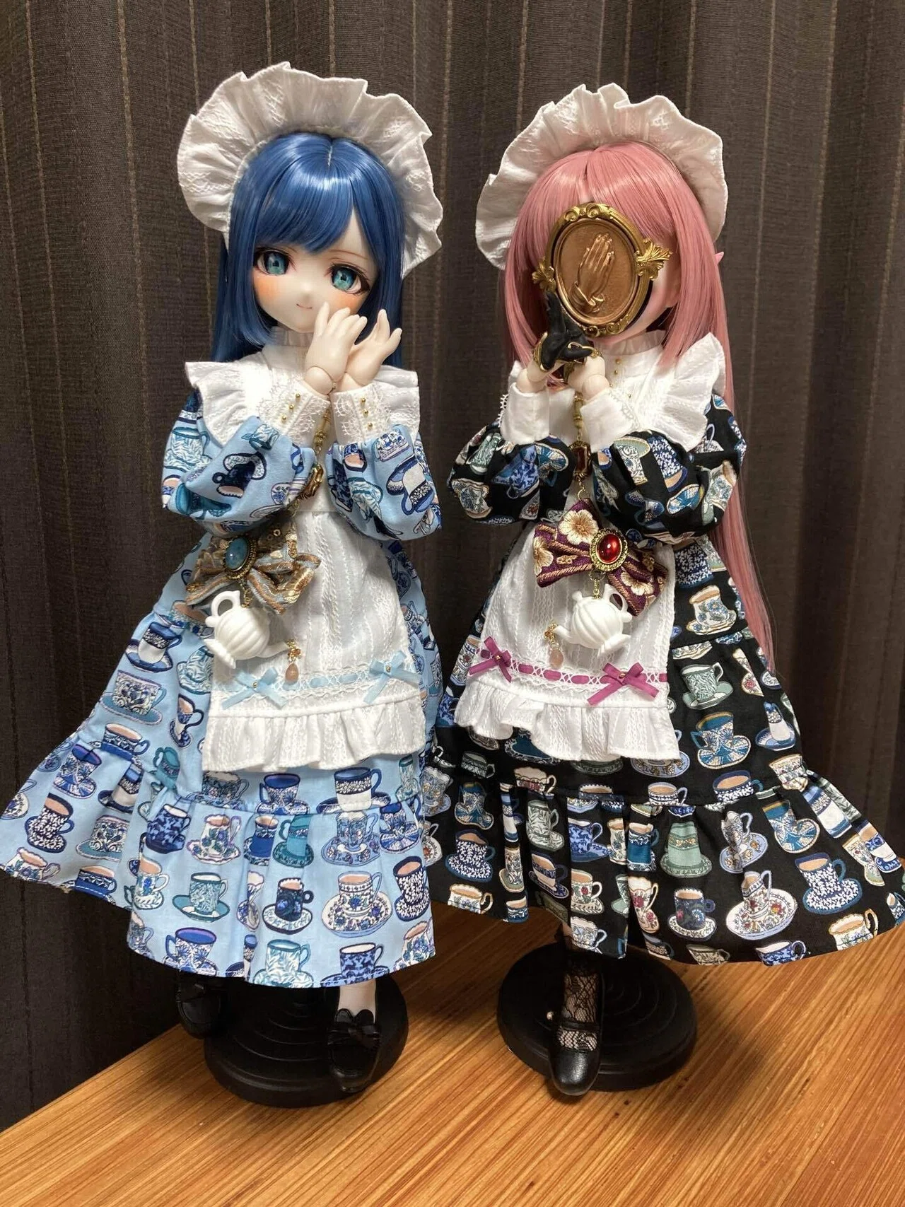 とばりといばらをひたすら見て語る回（お洋服紹介と小話など）｜Shiiko