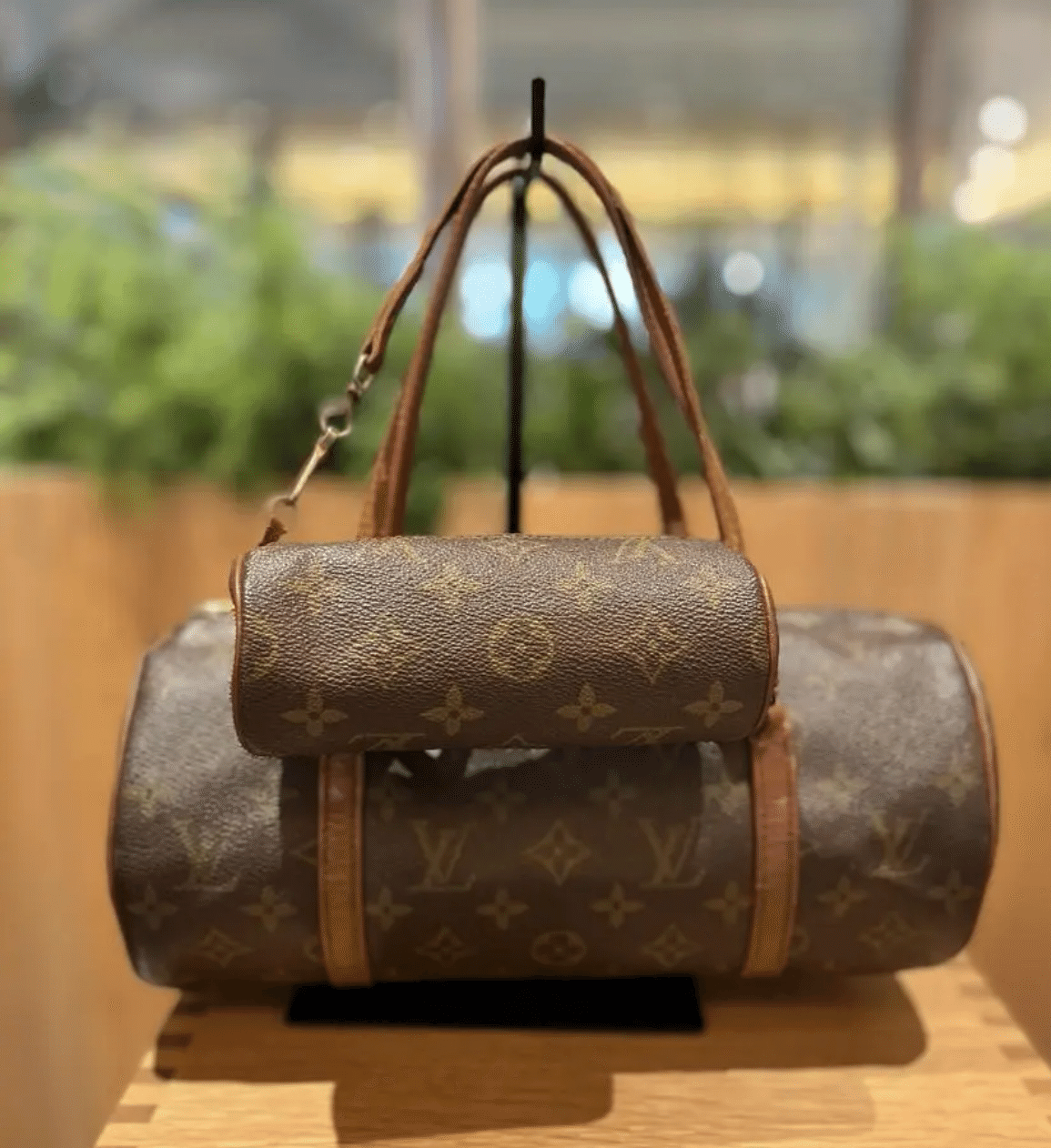 LOUIS VUITTON M51366 パピヨン26 旧 モノグラム ハンドバッグ 