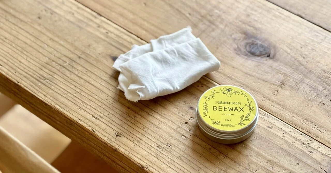 初夏の家しごと、蜜蝋ワックスでテーブルメンテナンス🐝｜キ ペ ッ ト