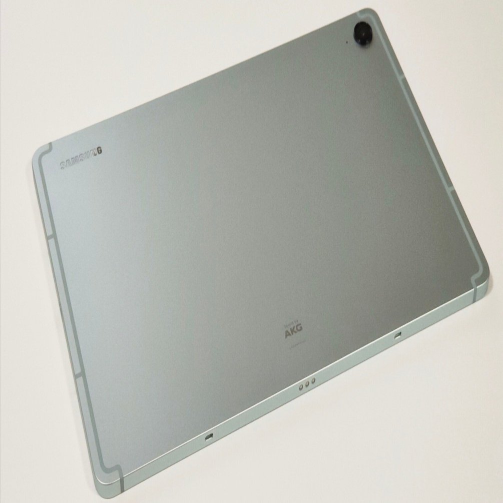 Galaxy Tab S9 FEレビュー。防水とSペン対応が魅力、刺さる人には