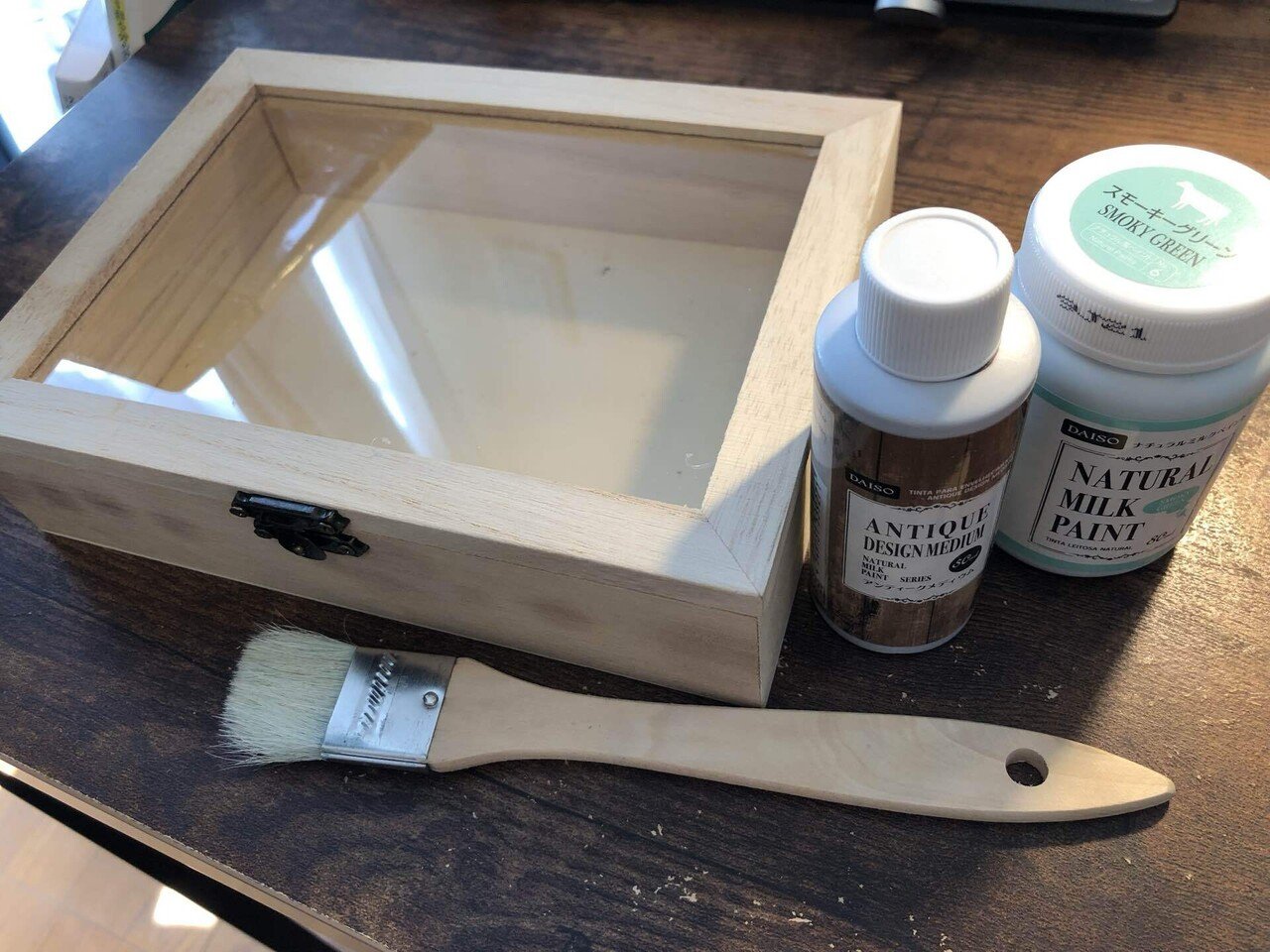 ピンバッジのコレクションケースを作ってみた！｜昼野正午