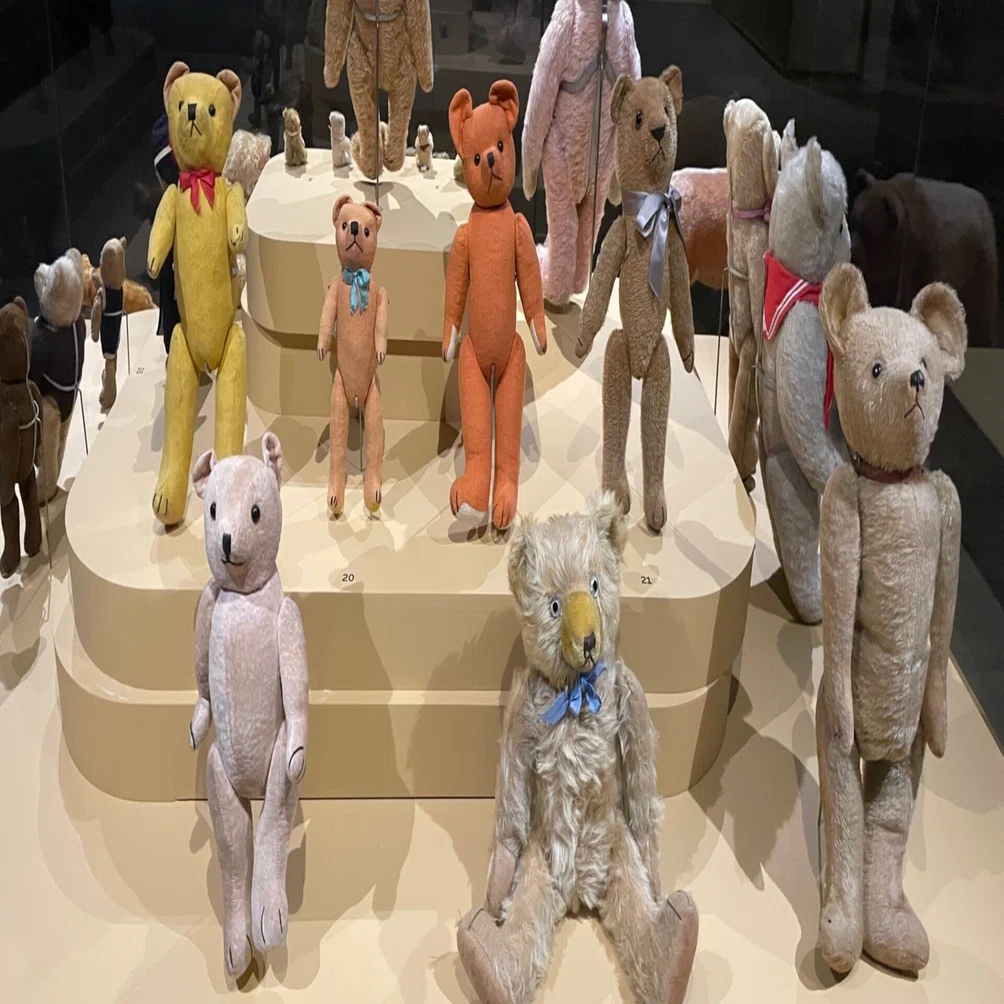 パリ装飾芸術美術館でテディベアに出会う旅。｜アンヴァンテール｜私の