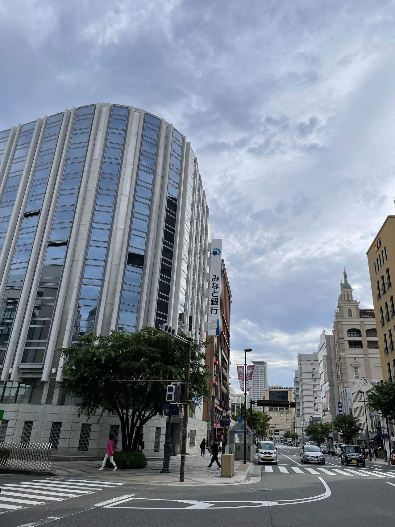 幸せの金モアイ プレミアムモアイ像」2018年の新商品はメダルカラーのモアイ像！？│南