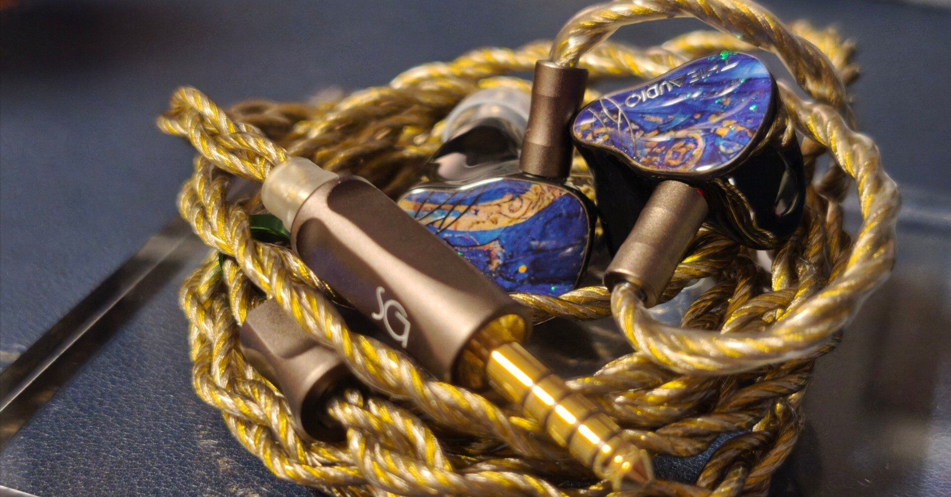 THIEAUDIO Oracle MKⅢ 中古 美品 即購入OK 当日発送 THIEAUDIO Oracle MKⅢ 中古 美品 即購入OK 当日発送 イヤホン