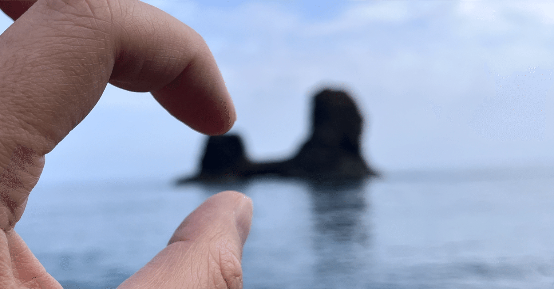 糸魚川翡翠 赤 海石 特大 1070g PA08211022.jpg