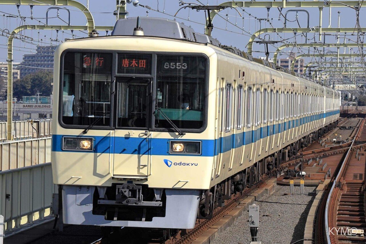 9.小田急8000形｜通勤準急 町田行き