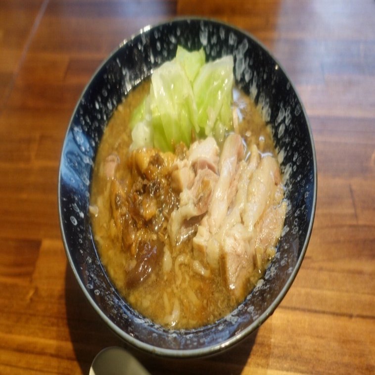 三右衛門×二郎系、エモンドトロワ始動｜ぐっさん@BistroOcci（オクシ）