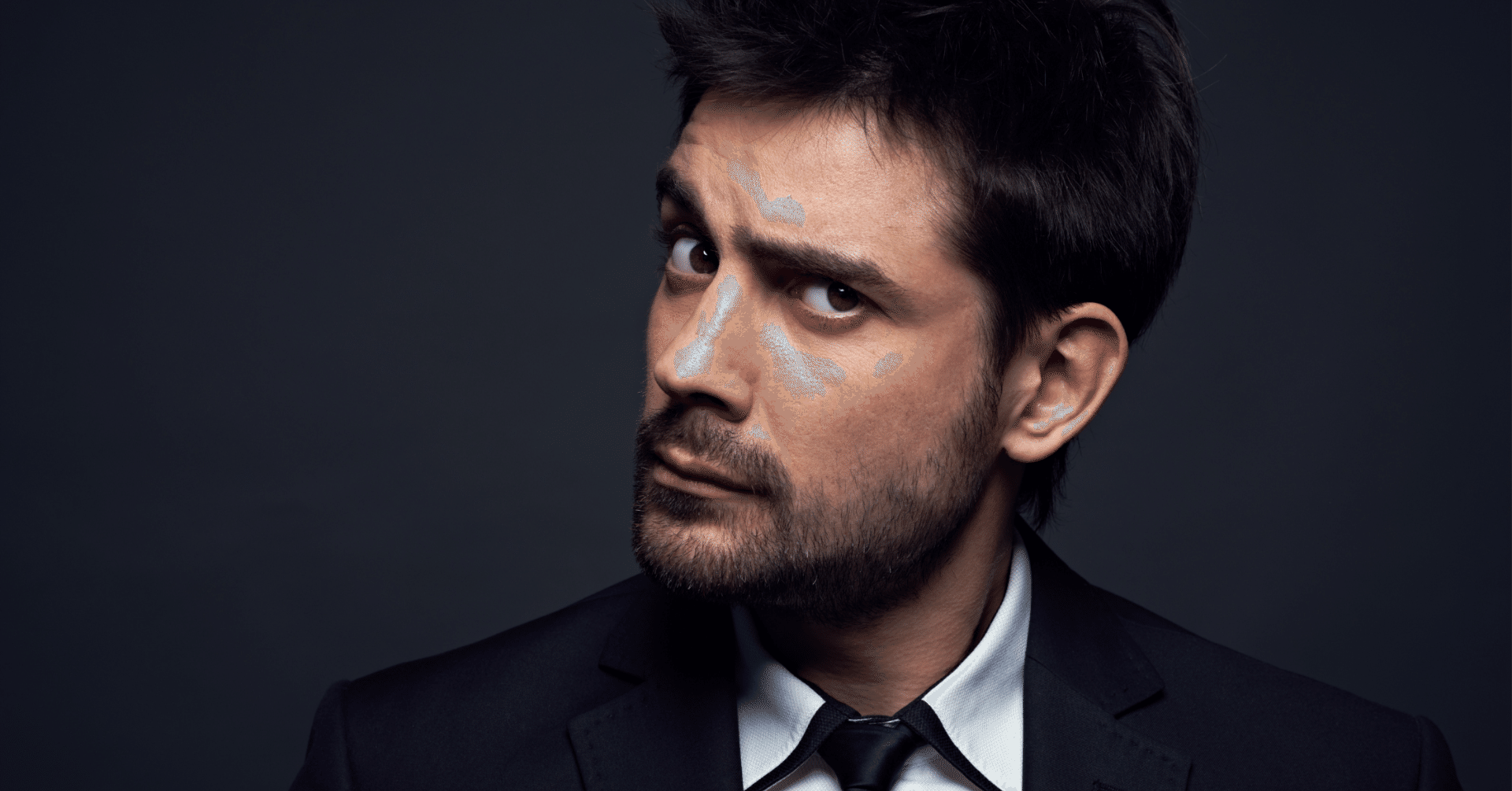 嘘をつく人が人を疑う心理｜自己愛的な人の心の内側にあるもの｜neko｜自己愛に傷ついたあなたへ