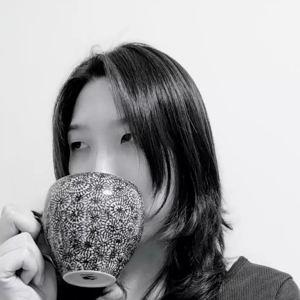 シラトリ