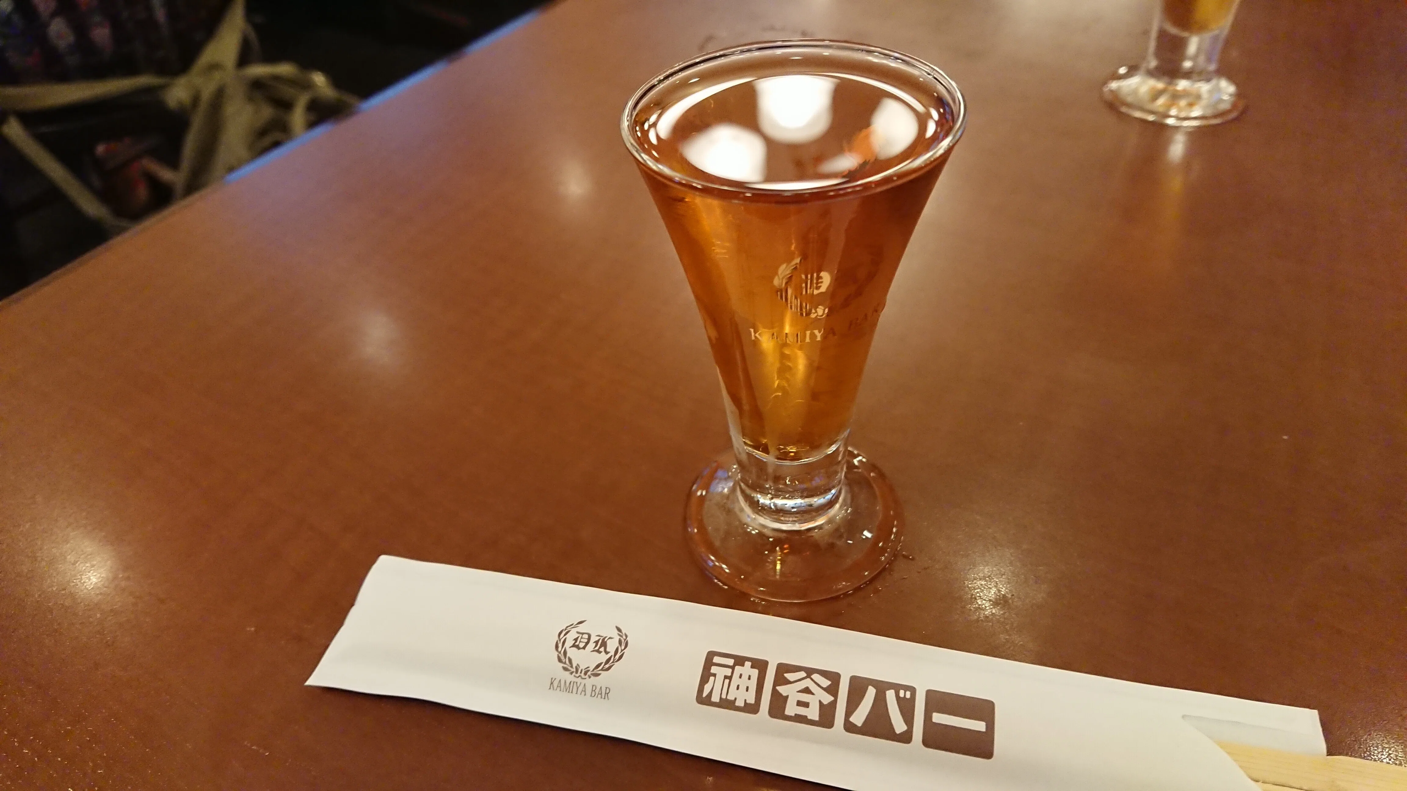 浅草は神谷バーにて、念願の
