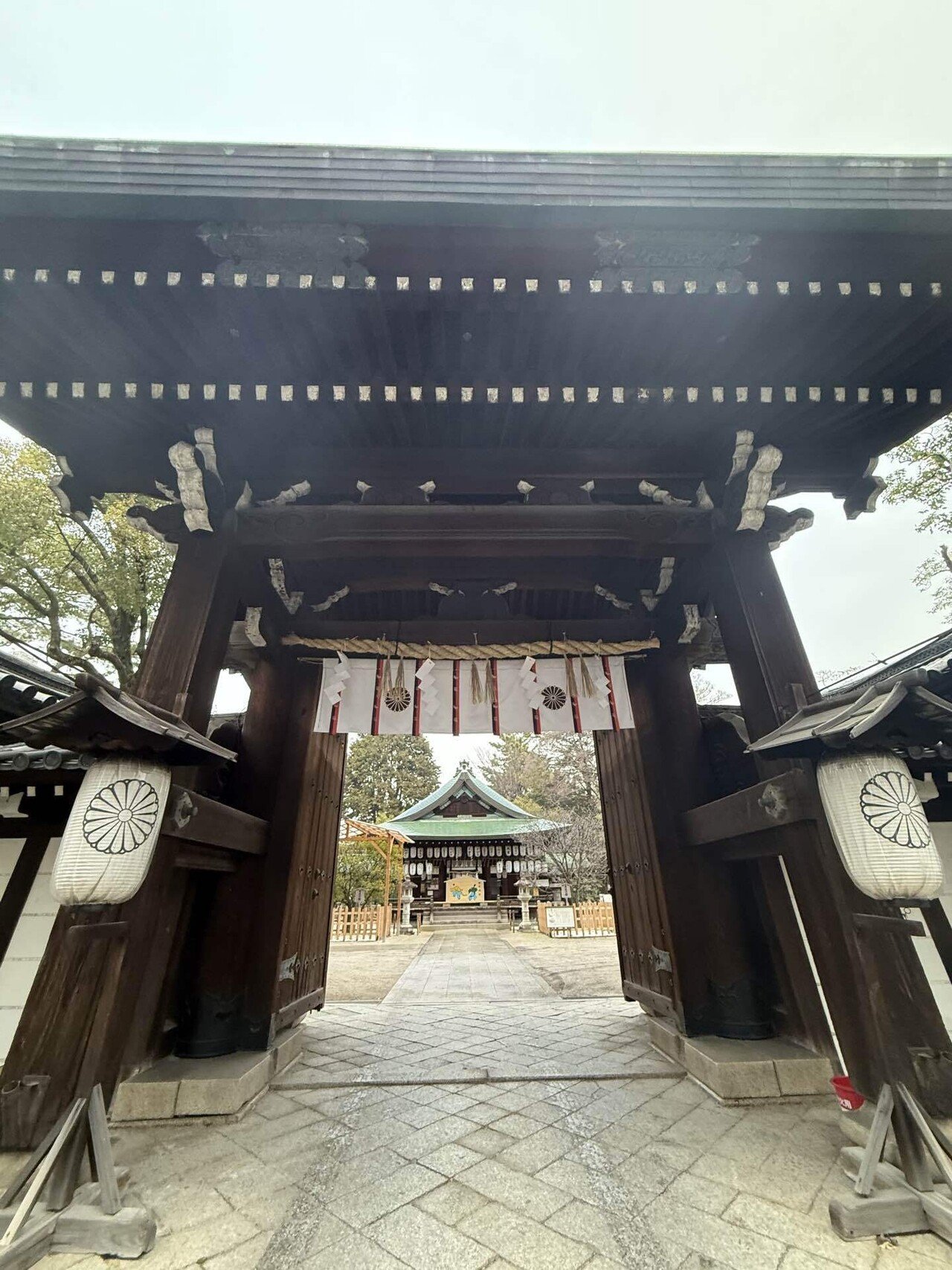 京都・白峯神宮──怨霊から守護神へ、挑戦と再生の神宮｜Rico｜神仏