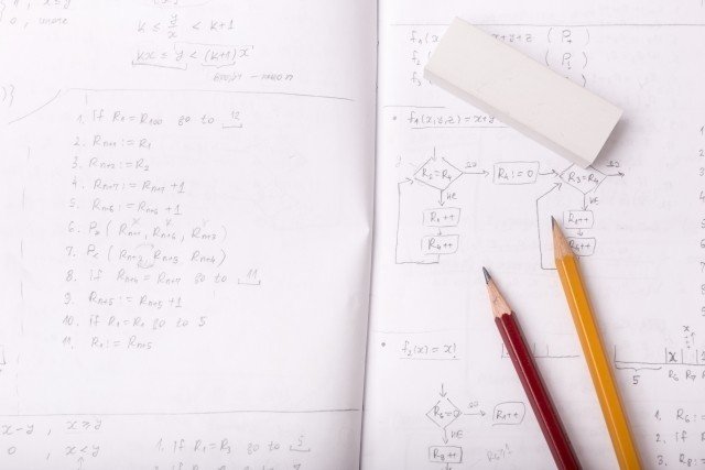 消しゴムをかけると字が消える理由 オモシロなんでも雑学 公式 Note 消しゴムをかけると字が消える理由 オモシロなんでも雑学 公式 Note