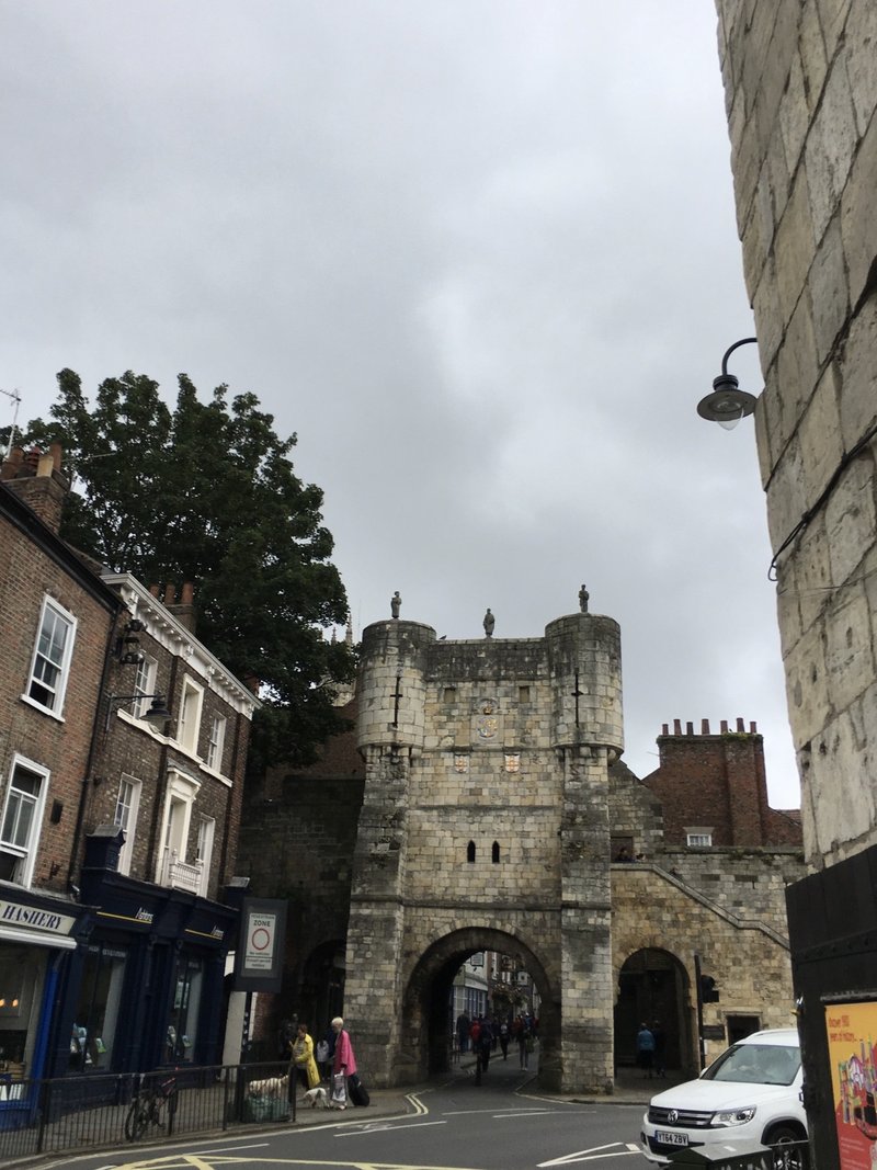 ヴァイキング旅行19年イギリス ヨーク前編 Backlaw Note ヴァイキング旅行19年イギリス ヨーク前編 Backlaw Note