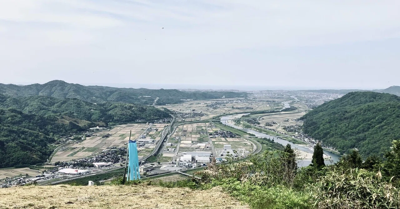 鳥取 なぜ人口が少ない