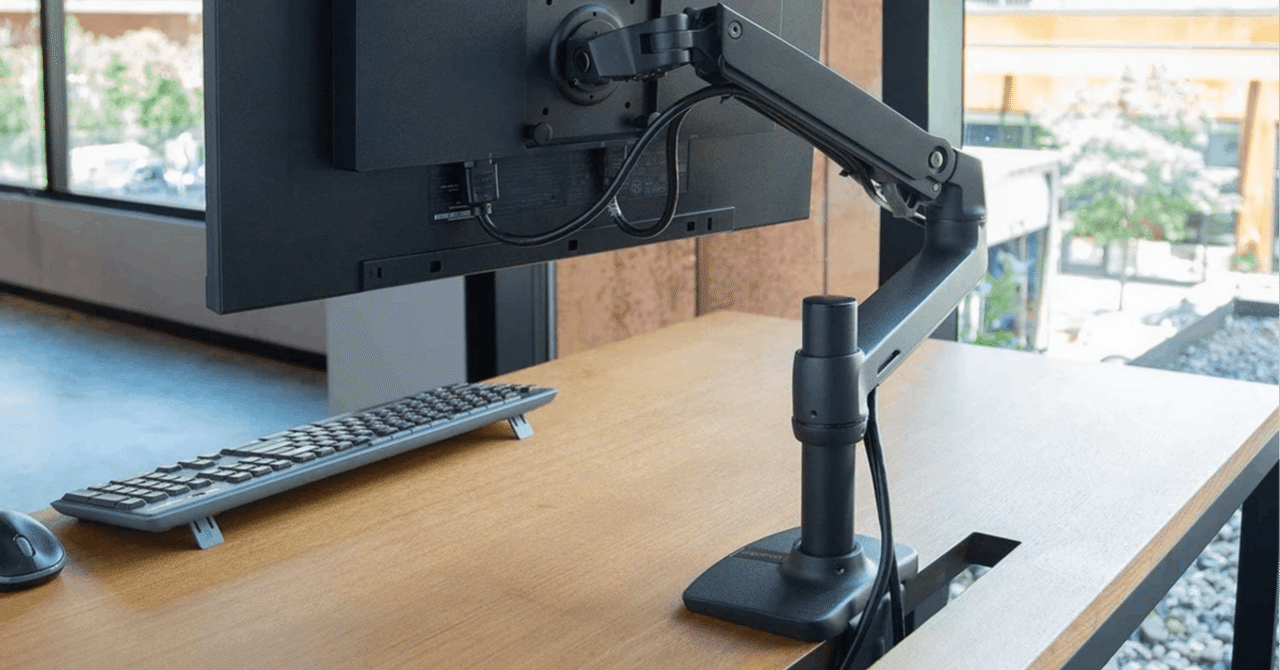 エルゴトロンLXモニターアームの包括的レビュー：性能評価と選択ガイド