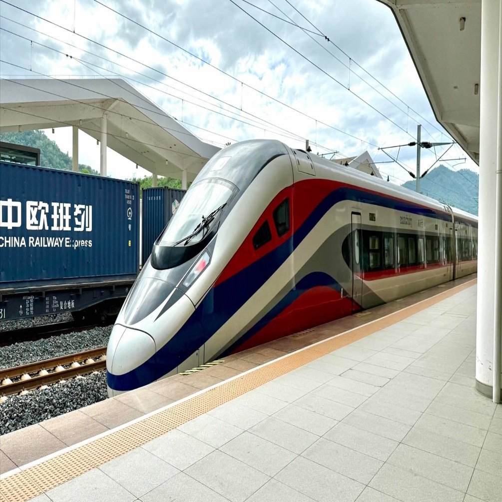 ラオス旅行記2025年 #2 〜ヴィエンチャンからルアンパバーン