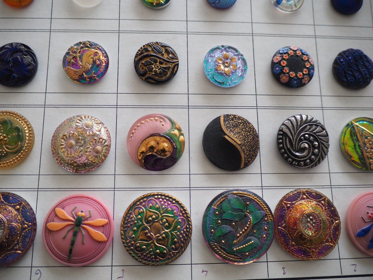 チェコCZ GLASS工房作家ものりんご