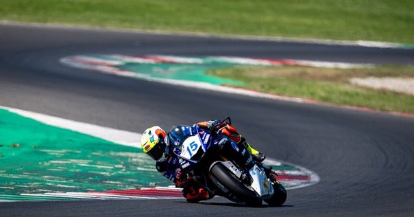 BIMOTA カワサキ スエット Lサイズ　 国内未発売 WSBK BIMOTA カワサキ スエット Lサイズ 国内未発売 WSBK（ビモータの