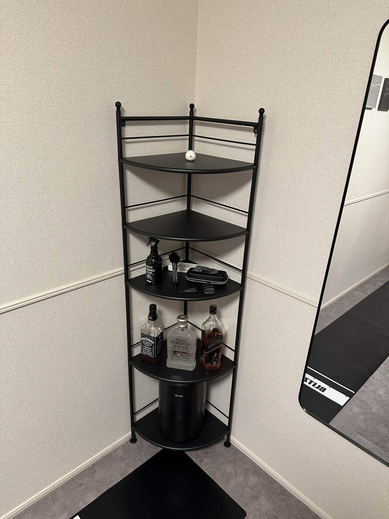 IKEAのコーナーシェルフ「FRÖSJÖN」｜げすと