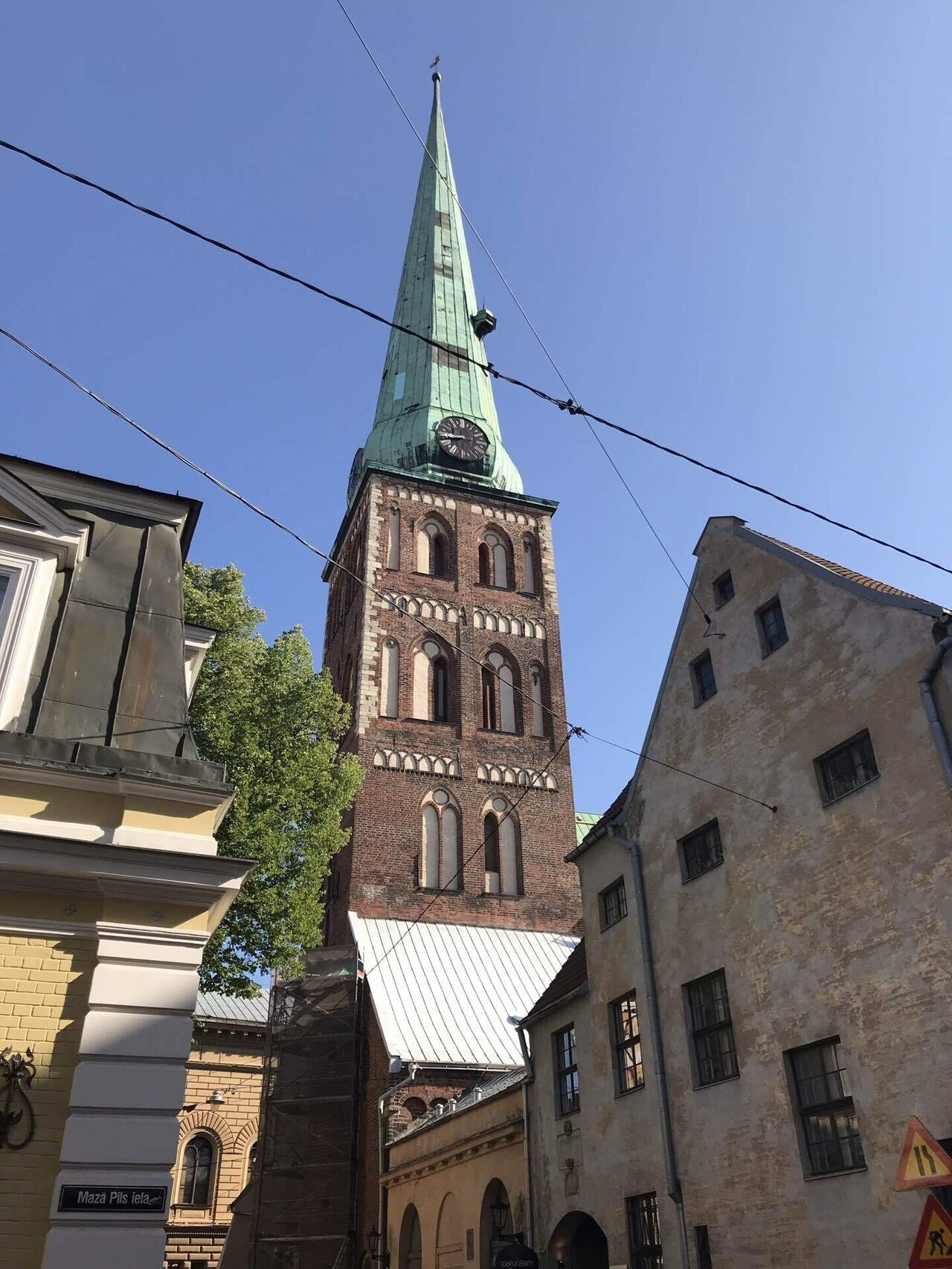 リガの街並み！建築で知る物語（2018年8月、ラトビア）｜ちろまき