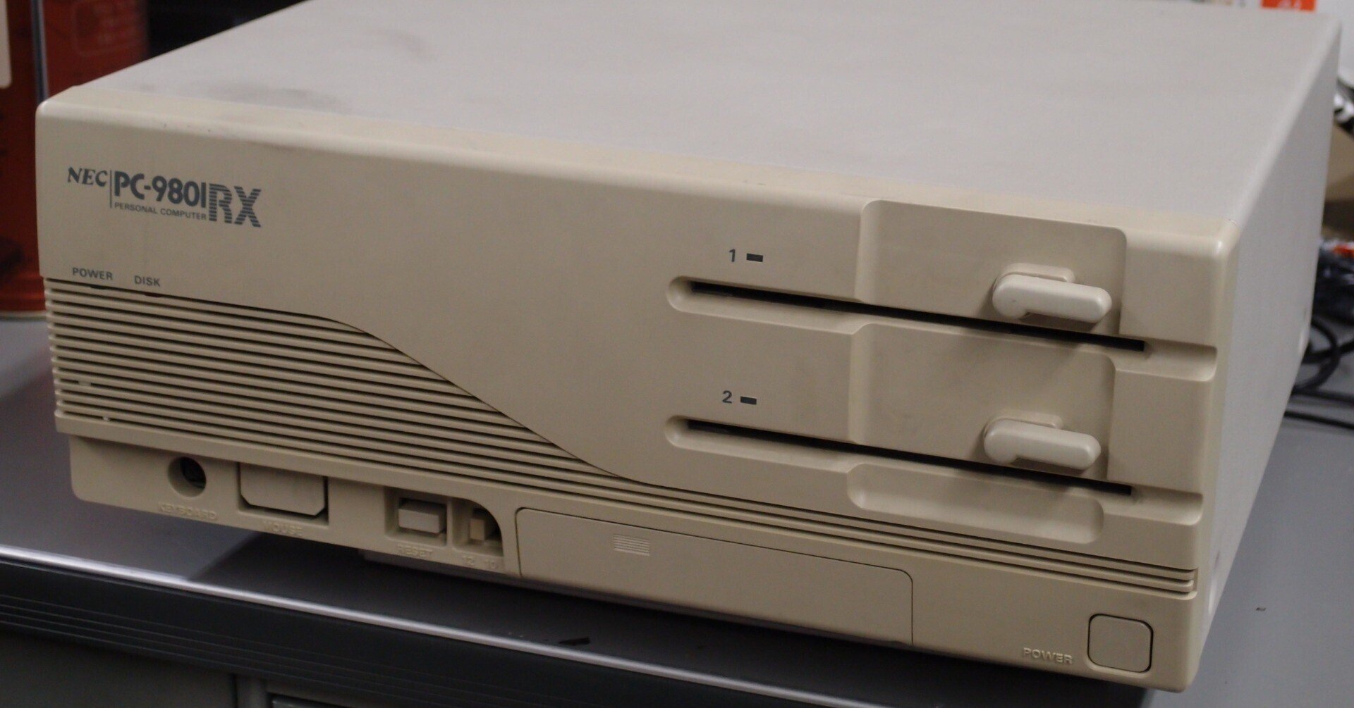 EPSON互換機に立ち向かった98たち : PC-9801RA/RX/EX/ES |kzn EPSON互換機に立ち向かった98たち : PC-9801RA/RX/EX/ES |kzn