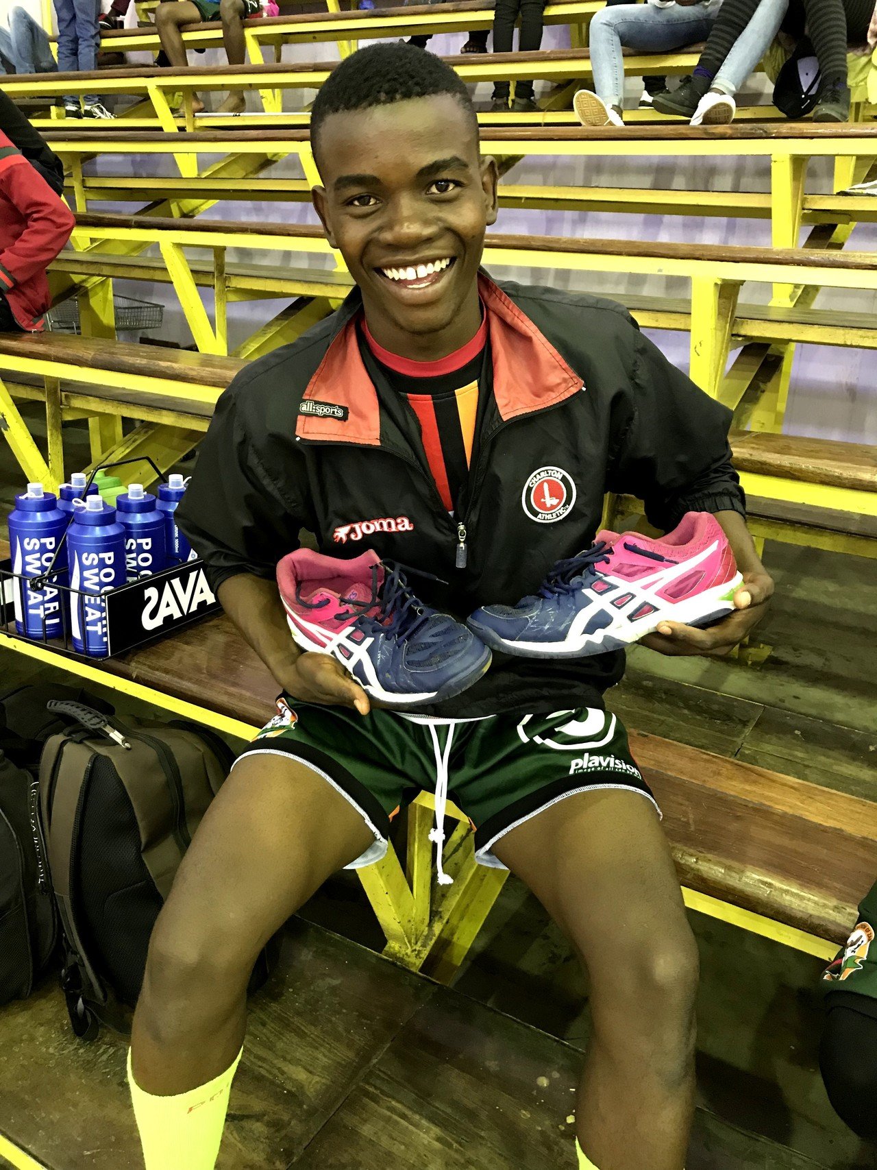 世界のコートから ザンビア編 Vol 1 スポーツイベント ハンドボール編集部 Note 世界のコートから ザンビア編 Vol 1 スポーツイベント ハンドボール編集部 Note